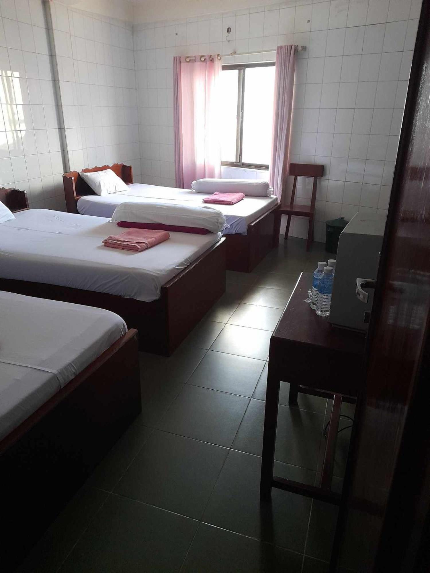 Chhaya Hotel Μπατταμπάνγκ Εξωτερικό φωτογραφία